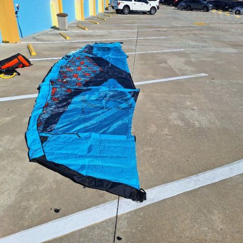 Used 2015 Liquid Force NRG Light Breeze Kite 16m