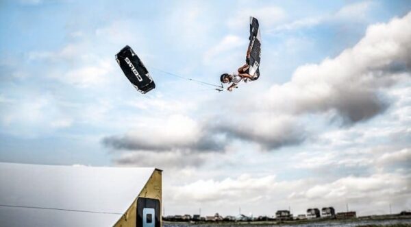 Core Kites Impact 2 Wakestyle Kite - Image 3
