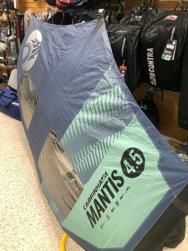 Used 2022 Cabrinha Mantis Window 4.5m C3 Blue/Teal - Image 3