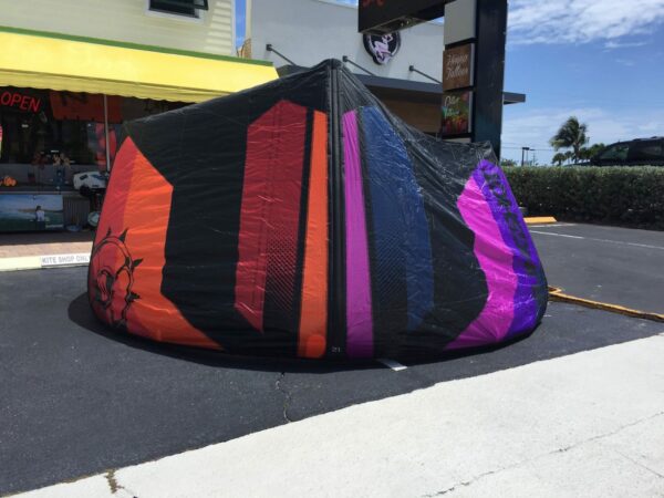 Like New 2019 Slingshot SST 12m