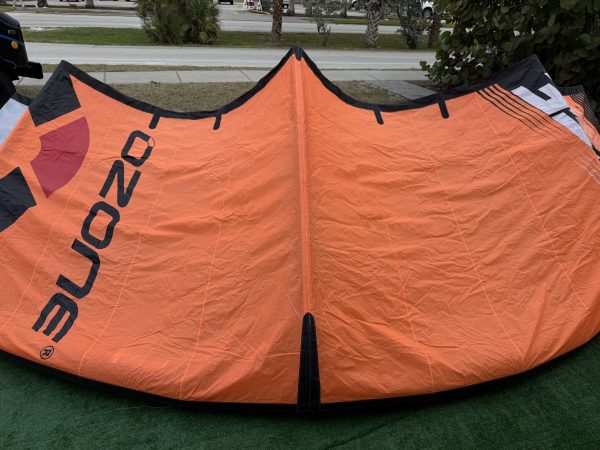 Used Ozone Edge V9 13m Kite - Image 7