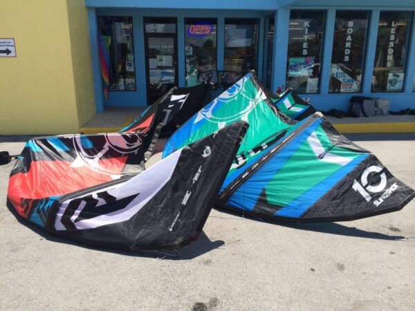 LIKE NEW 2014 Rally 10m Complete - Image 3