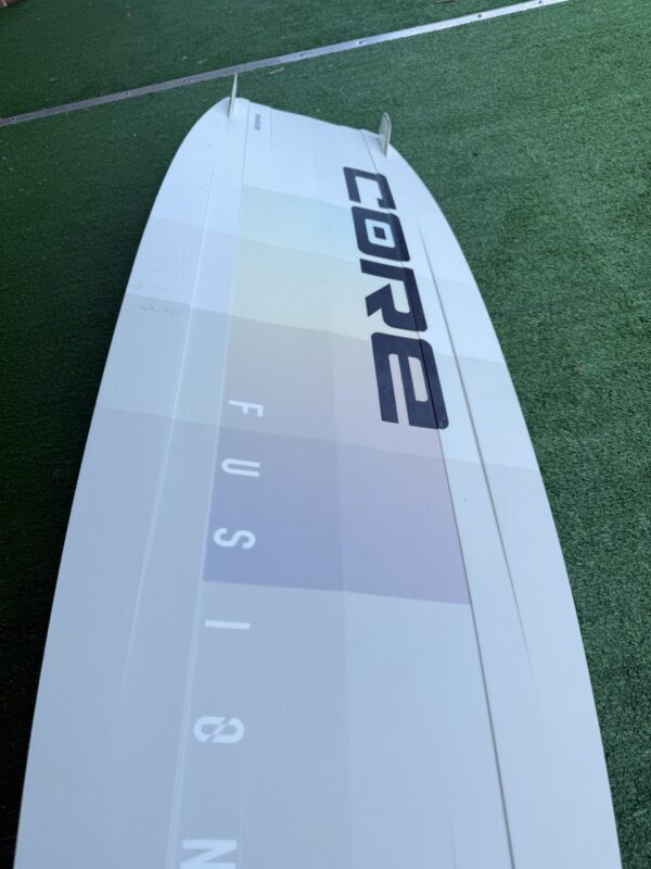 Used Core Fusion 5 141cm Kiteboard w/ Union Bindings - Image 6