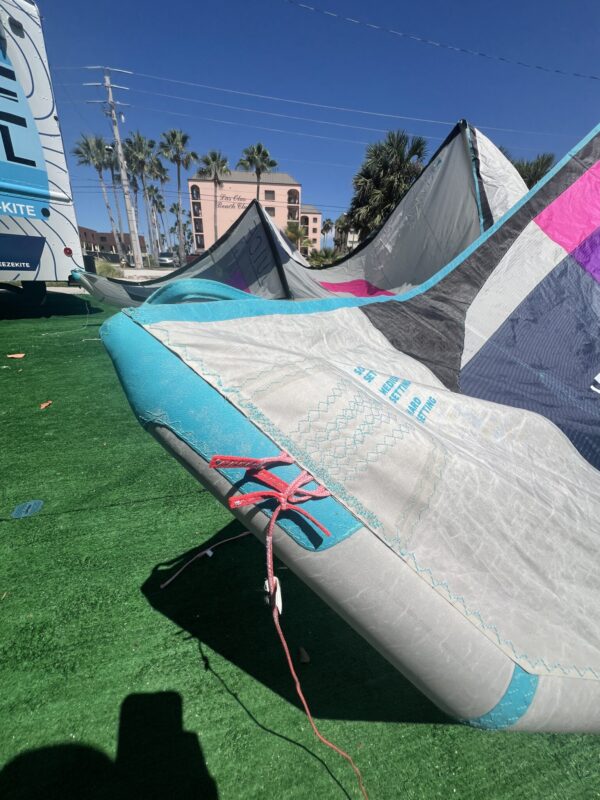 Used 2021 DuoTone Juice 17M Kite - Image 3